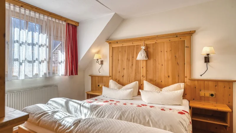Zirbenzimmer Tirol