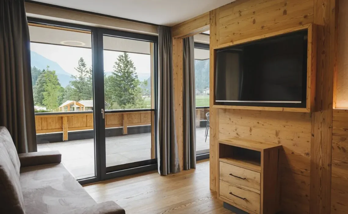 Westside Suite