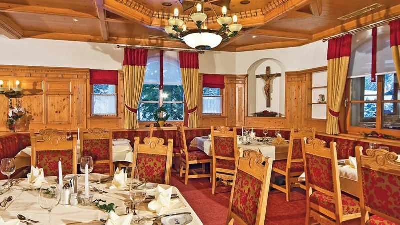 © Hotel Alpenhof