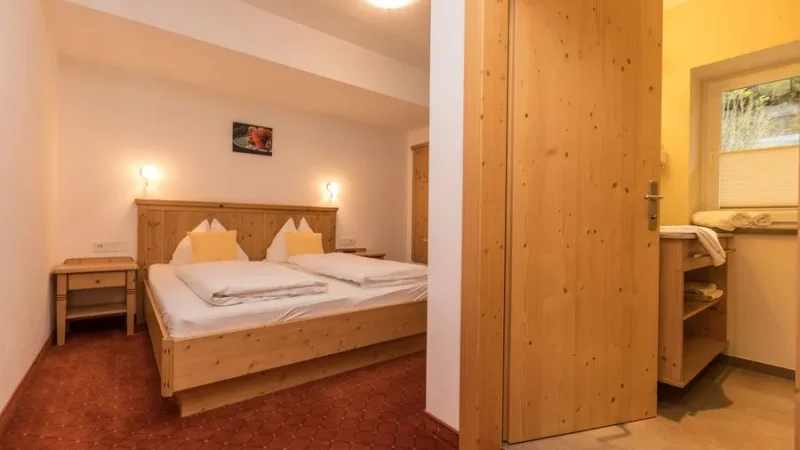 Dvoulůžkový pokoj Granat
