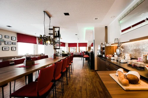 © Aparthotel Dorfplatzl