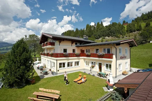 © Alpenhof Apartments