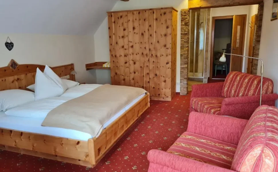 © Edelsteinhotel Guniwirt ***