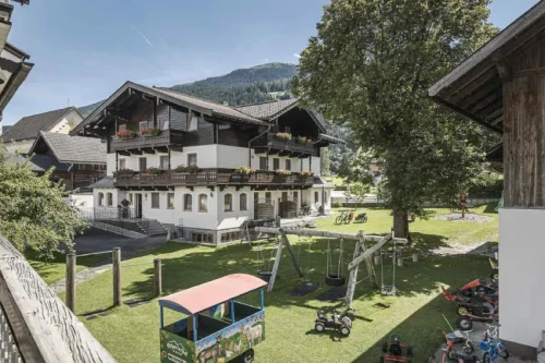 © Kinderbauernhof Scharrerhof