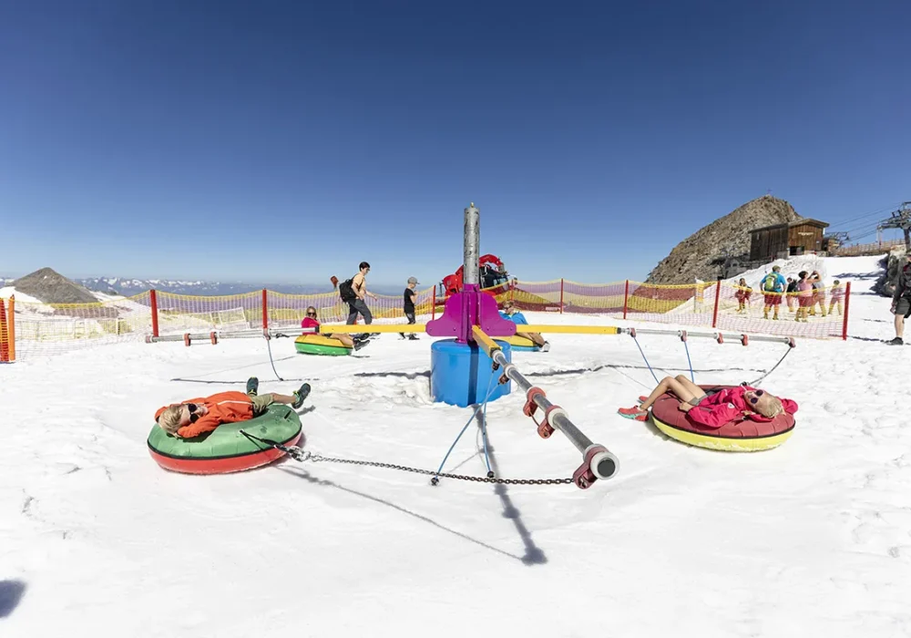 Luis' Gletscherflohpark Hintertuxer Gletscher